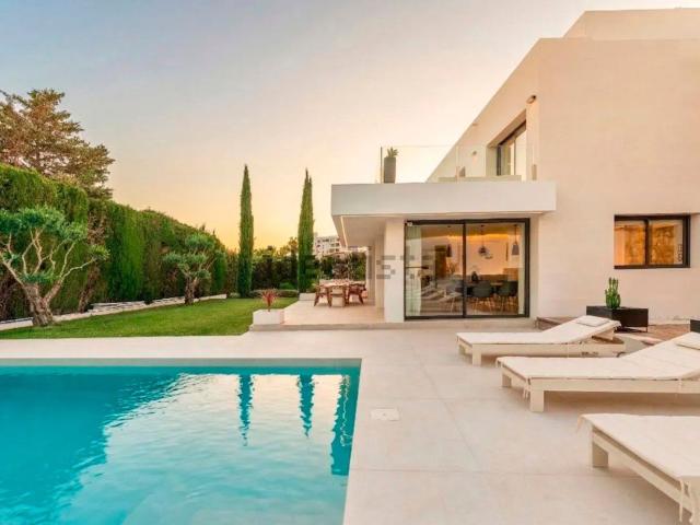 Chalet, Las Brisas, Marbella
