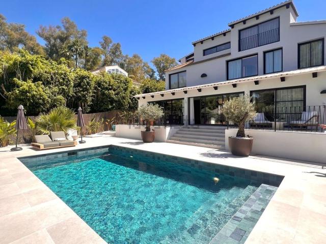 Chalet, Las Brisas, Marbella