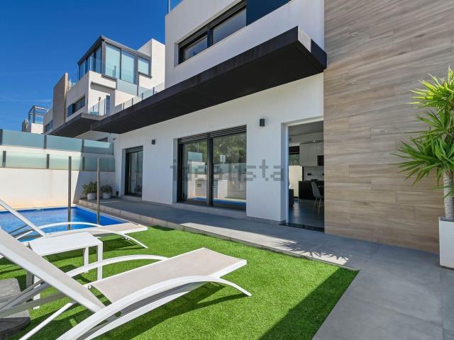 Chalet, Las Filipinas, Orihuela