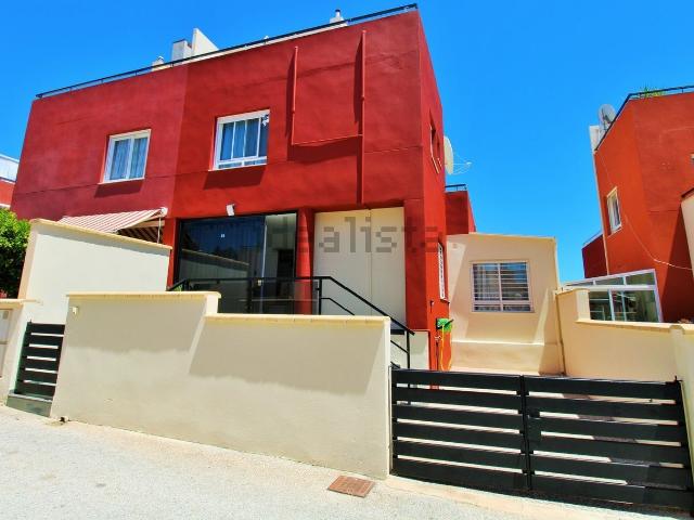 Chalet, Las Filipinas, Orihuela