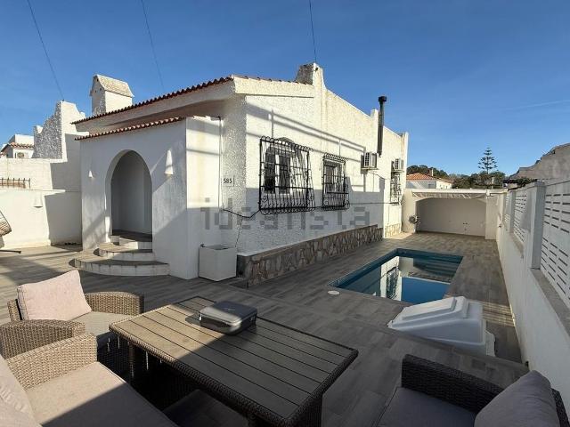 Chalet, Las Filipinas, Orihuela