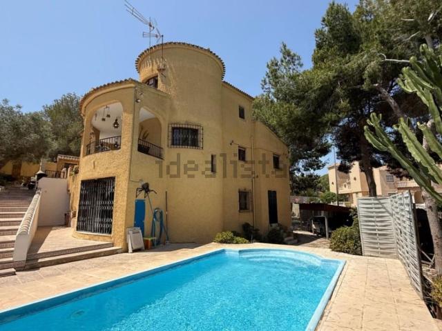 Chalet, Las Filipinas, Orihuela