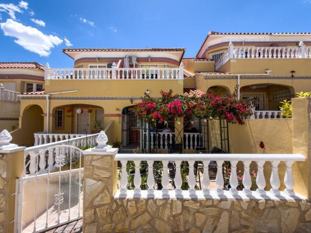 Chalet, Las Filipinas, Orihuela