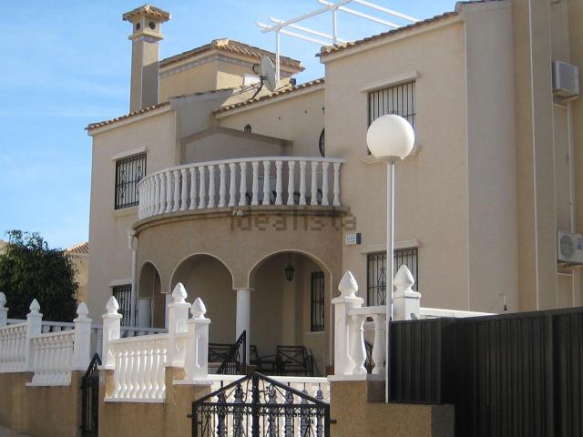 Chalet, Las Filipinas, Orihuela