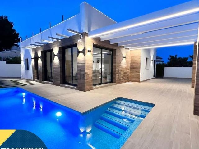 Chalet, Las Filipinas, Orihuela