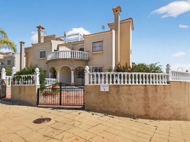 Chalet, Las Filipinas, Orihuela