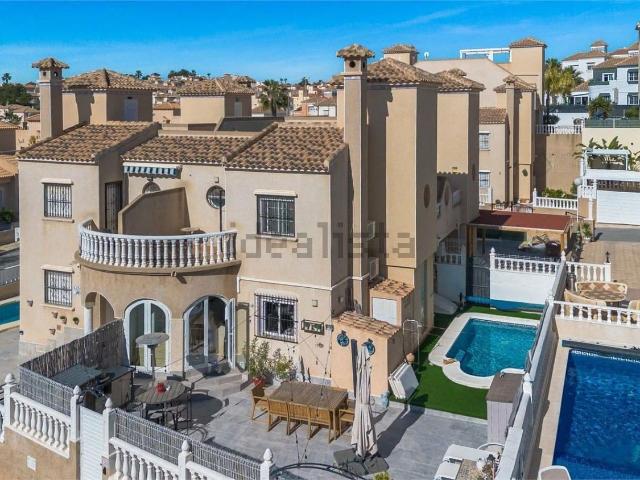 Chalet, Las Filipinas, Orihuela