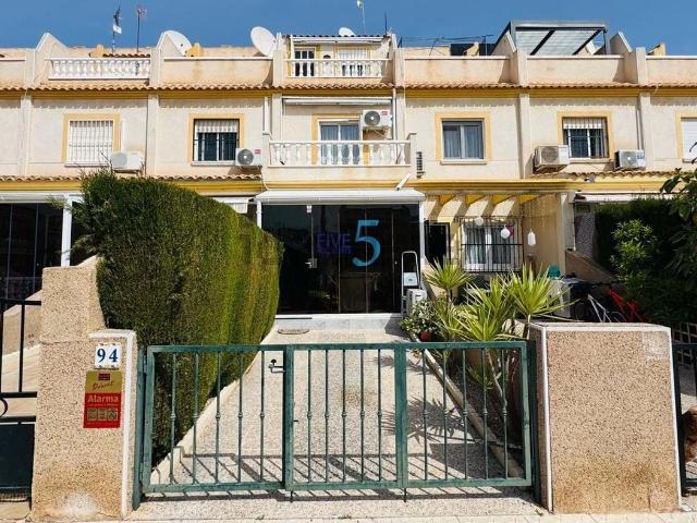 Chalet, Las Filipinas, Orihuela