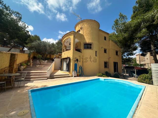 Chalet, Las Filipinas, Orihuela