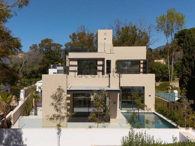 Chalet, Las Lomas de Río Verde, Marbella