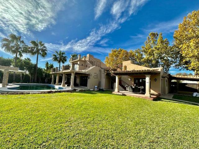 Chalet, Las Lomas de Río Verde, Marbella