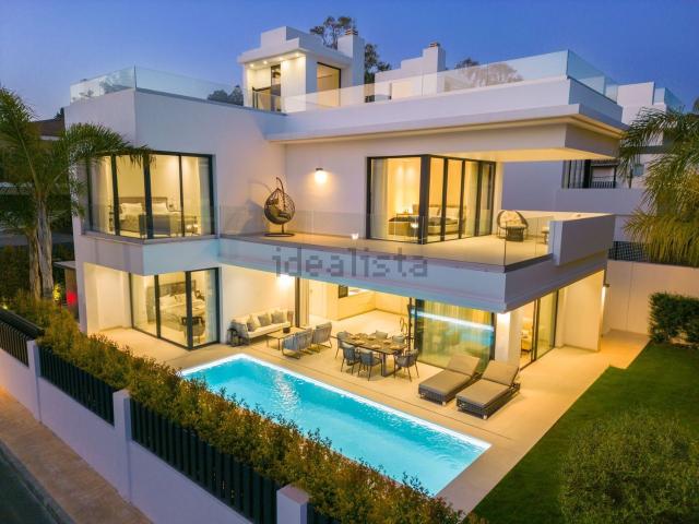 Chalet, Las Lomas de Río Verde, Marbella