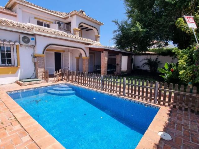 Chalet, Las Lomas de Río Verde, Marbella