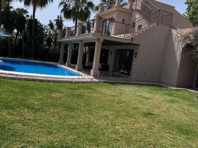 Chalet, Las Lomas de Río Verde, Marbella
