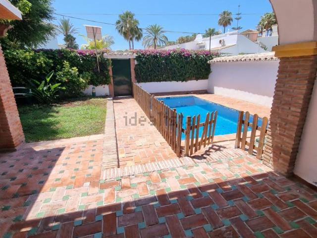 Chalet, Las Lomas de Río Verde, Marbella