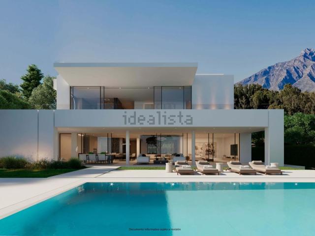 Chalet, Las Lomas de Río Verde, Marbella