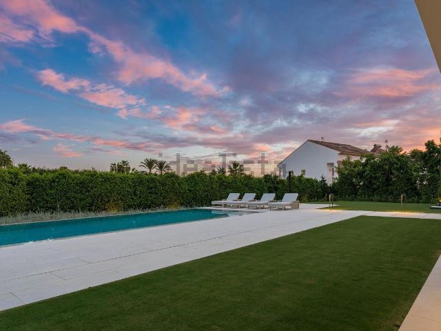 Chalet, Las Lomas de Río Verde, Marbella