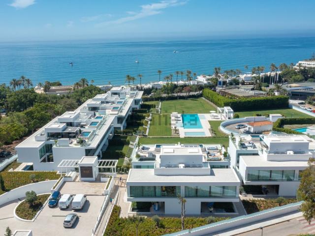 Chalet, Las Lomas de Río Verde, Marbella