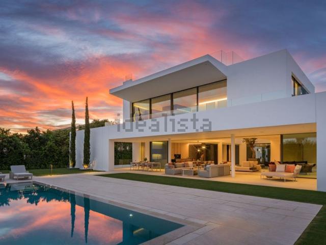 Chalet, Las Lomas de Río Verde, Marbella