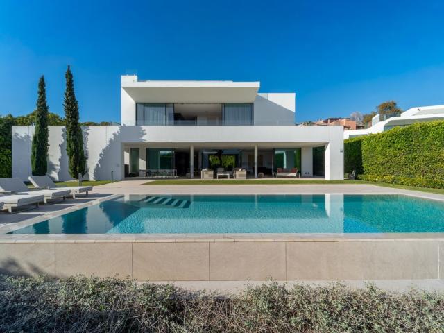 Chalet, Las Lomas de Río Verde, Marbella