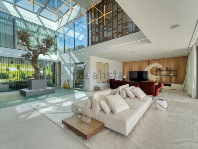 Chalet, Las Lomas de Río Verde, Marbella