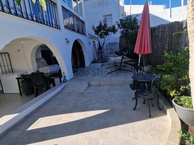 Chalet, Las Lomas, Estepona