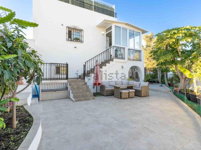 Chalet, Las Lomas, Estepona