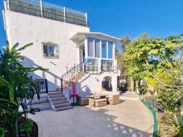 Chalet, Las Lomas, Estepona