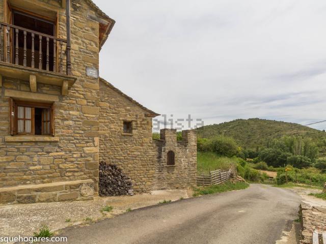 Chalet, Las Peñas de Riglos