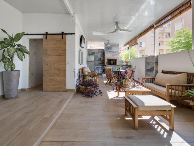 Chalet, Las Piscinas Naturales, Torrevieja