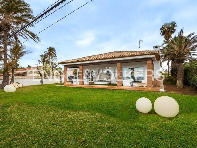 Chalet, Les Bassetes El Marjal, Denia