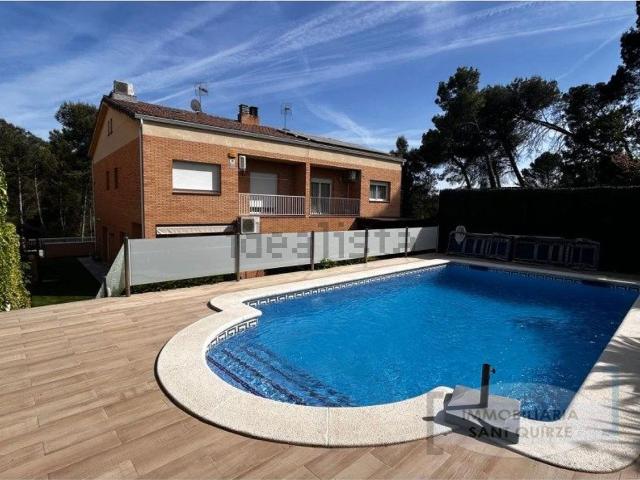 Chalet, Les Fonts, Terrassa