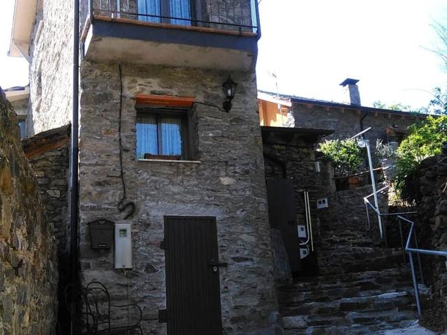 Chalet, Les Valls d&apos Aguilar