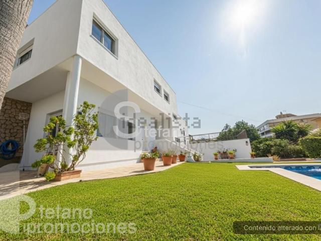 Chalet, Limonar, Málaga