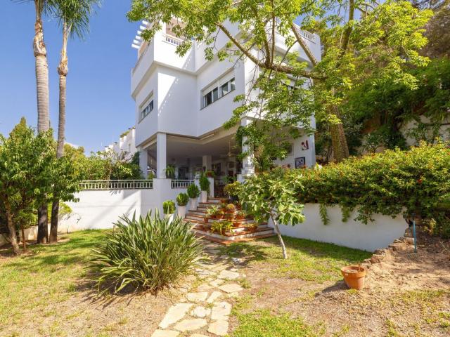 Chalet, Limonar, Málaga