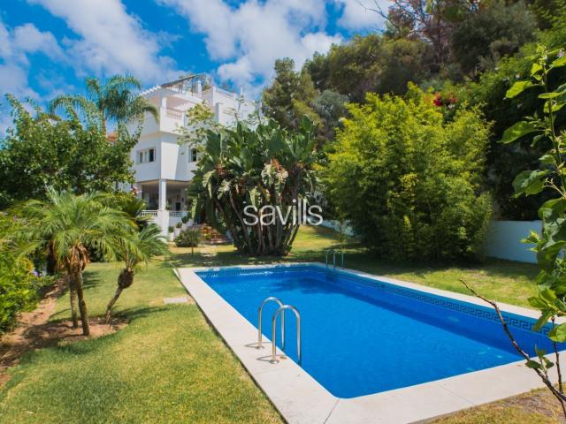 Chalet, Limonar, Málaga
