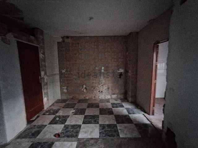 Chalet, Linares