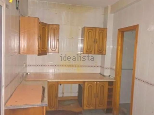 Chalet, Linares