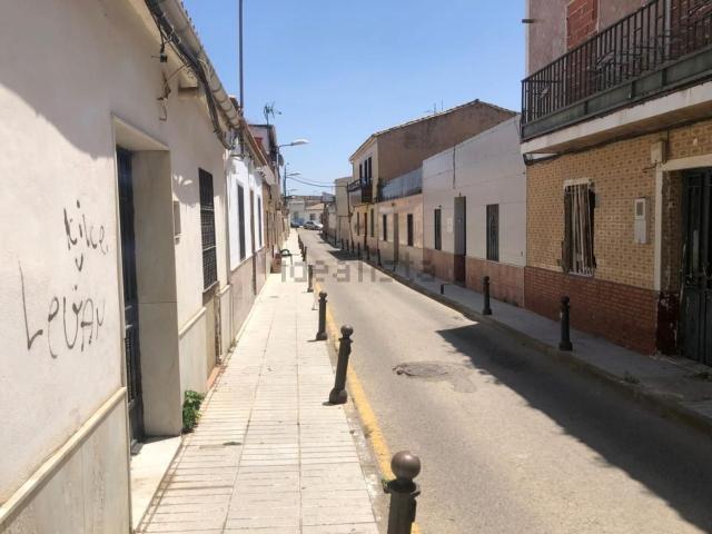 Chalet, Linares