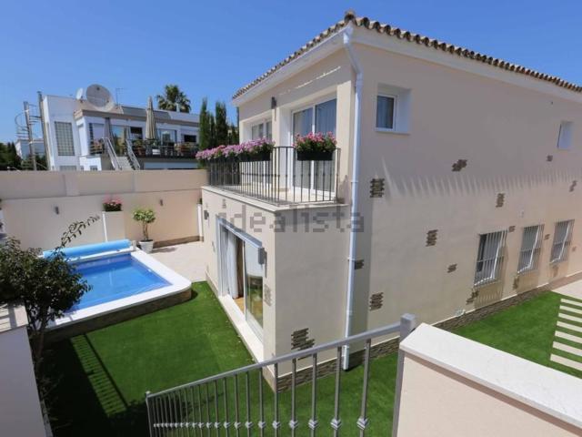 Chalet, Linda Vista Nueva Alcántara Cortijo Blanco, Marbella