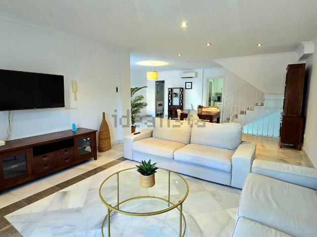 Chalet, Linda Vista Nueva Alcántara Cortijo Blanco, Marbella