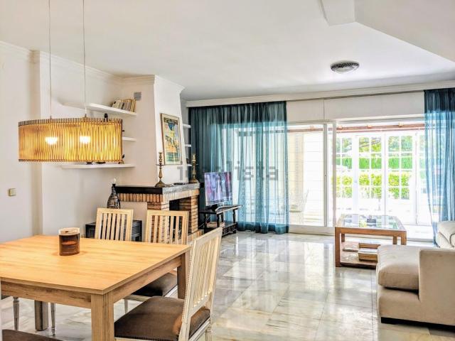 Chalet, Linda Vista Nueva Alcántara Cortijo Blanco, Marbella