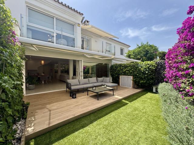 Chalet, Linda Vista Nueva Alcántara Cortijo Blanco, Marbella
