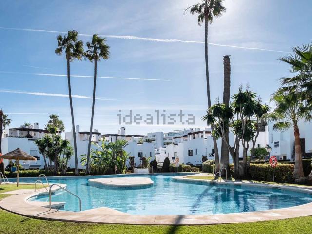 Chalet, Linda Vista Nueva Alcántara Cortijo Blanco, Marbella
