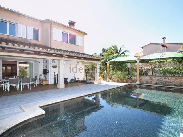 Chalet, Llucmajor