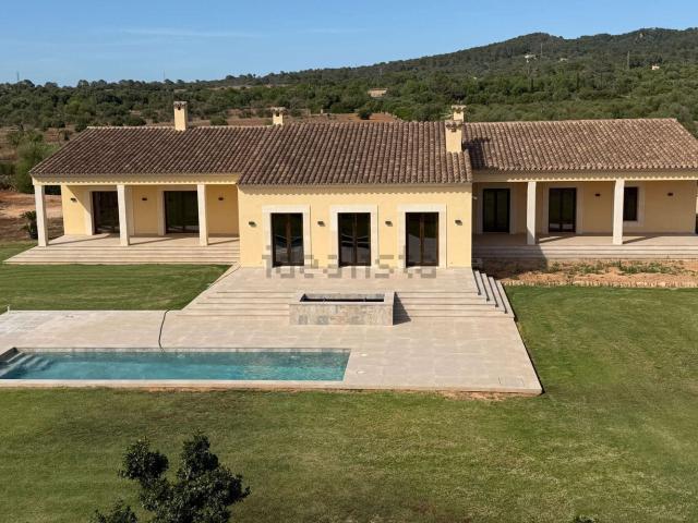 Chalet, Llucmajor