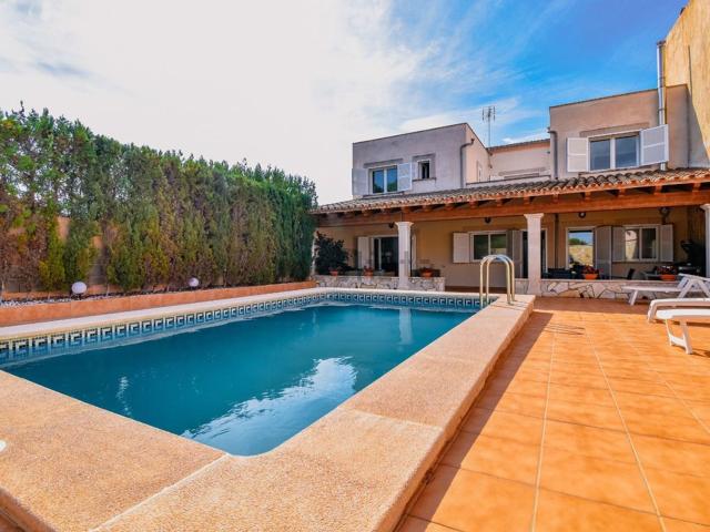 Chalet, Llucmajor