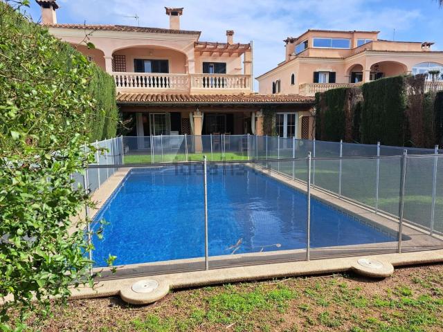 Chalet, Llucmajor