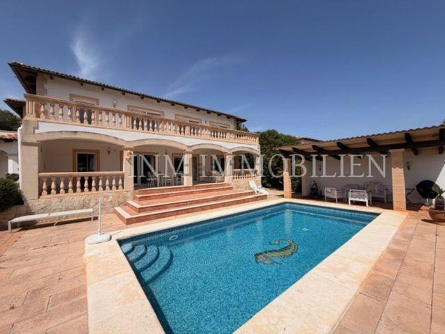 Chalet, Llucmajor