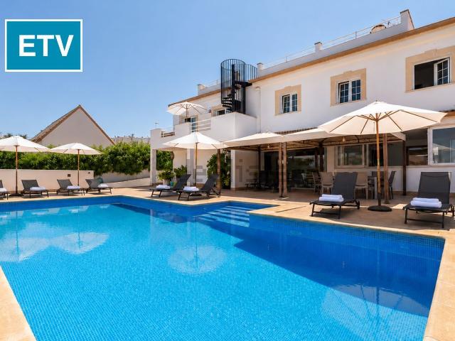 Chalet, Llucmajor